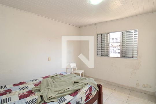 Quarto 1 de casa à venda com 2 quartos, 250m² em Vila Sabrina, São Paulo