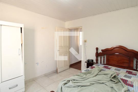 Quarto 1 de casa à venda com 2 quartos, 250m² em Vila Sabrina, São Paulo