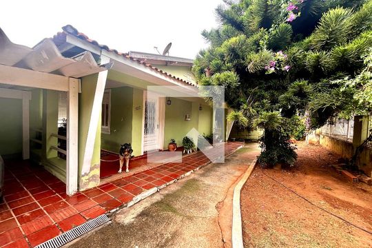 Fachada Casa de casa à venda com 4 quartos, 295m² em Parque Taquaral, Campinas