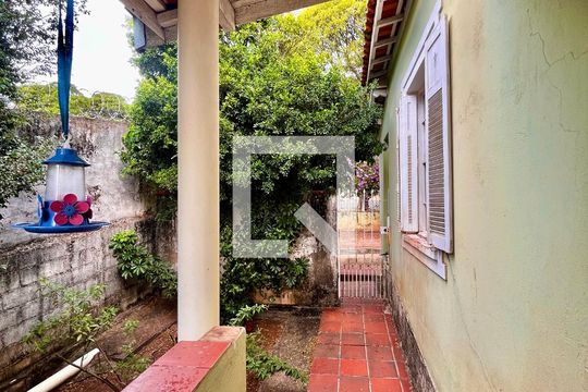 Quintal de casa à venda com 4 quartos, 295m² em Parque Taquaral, Campinas