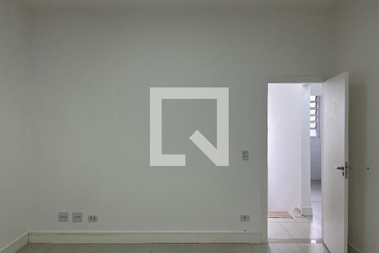 Quarto 2 de casa à venda com 5 quartos, 240m² em Perdizes, São Paulo