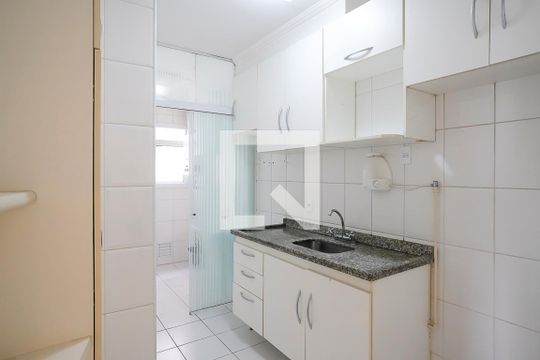 Cozinha de apartamento para alugar com 3 quartos, 68m² em Barcelona, São Caetano do Sul