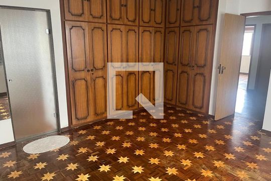 Casa à venda com 4 quartos, 200m² em Tatuapé, São Paulo