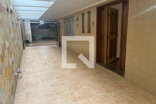 Casa à venda com 4 quartos, 200m² em Tatuapé, São Paulo