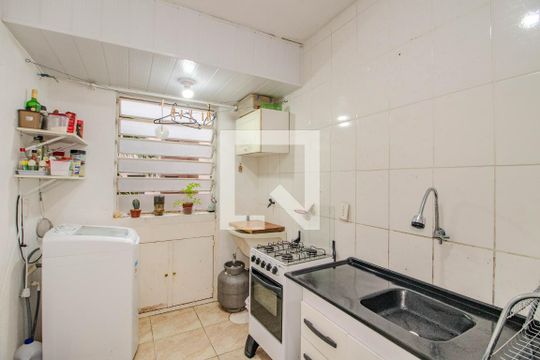Cozinha e Área de Serviço de apartamento à venda com 2 quartos, 59m² em Morro Santana, Porto Alegre
