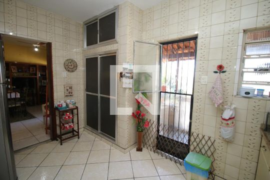 Cozinha de casa à venda com 3 quartos, 119m² em Brás de Pina, Rio de Janeiro