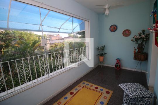 Varanda - Frente de casa à venda com 3 quartos, 119m² em Brás de Pina, Rio de Janeiro
