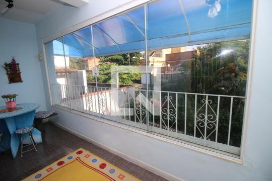 Varanda - Frente de casa à venda com 3 quartos, 119m² em Brás de Pina, Rio de Janeiro
