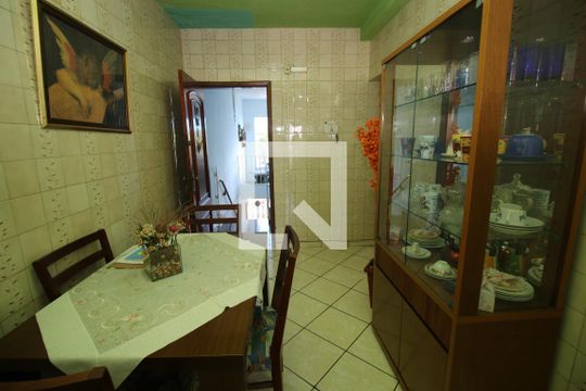 Copa de casa à venda com 3 quartos, 119m² em Brás de Pina, Rio de Janeiro