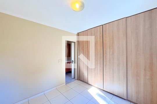 Suíte de apartamento à venda com 3 quartos, 93m² em Vila das Hortencias, Jundiaí