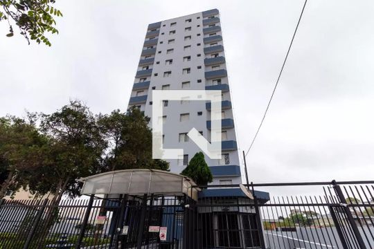 Fachada de apartamento à venda com 2 quartos, 72m² em Itaquera, São Paulo