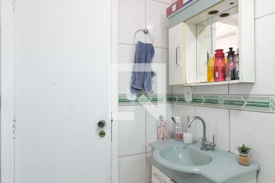 Banheiro 1 de apartamento à venda com 2 quartos, 72m² em Itaquera, São Paulo