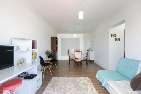 Sala de apartamento à venda com 2 quartos, 72m² em Itaquera, São Paulo