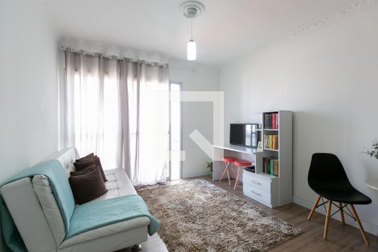 Sala de apartamento à venda com 2 quartos, 72m² em Itaquera, São Paulo