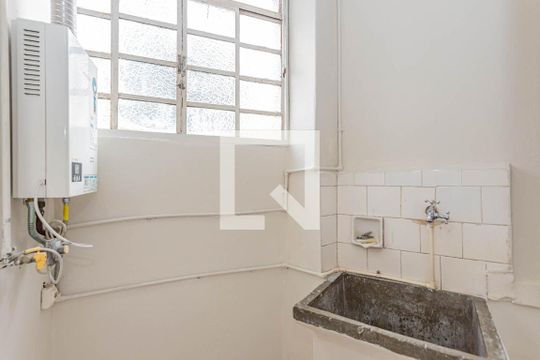 Área de Serviço de apartamento para alugar com 2 quartos, 85m² em Aclimação, São Paulo