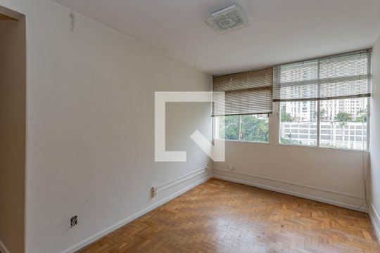 Sala de apartamento para alugar com 2 quartos, 85m² em Aclimação, São Paulo