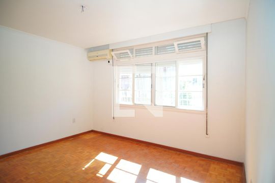 Quarto 1 de apartamento à venda com 2 quartos, 121m² em Petrópolis, Porto Alegre