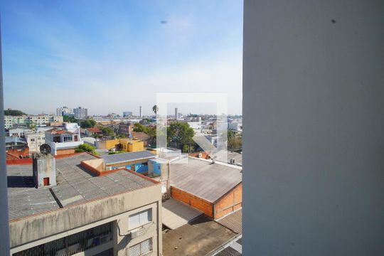 Quarto 2 - Vista de apartamento para alugar com 2 quartos, 90m² em Santa Maria Goretti, Porto Alegre