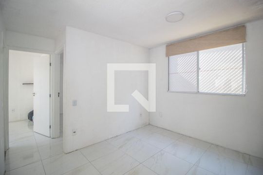 Sala de apartamento para alugar com 2 quartos, 45m² em Hípica, Porto Alegre