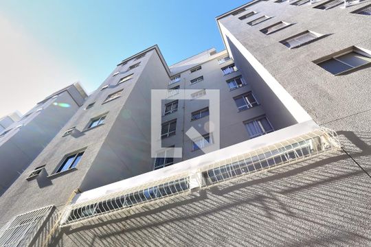 Fachada de apartamento para alugar com 2 quartos, 55m² em Lagoinha, Belo Horizonte