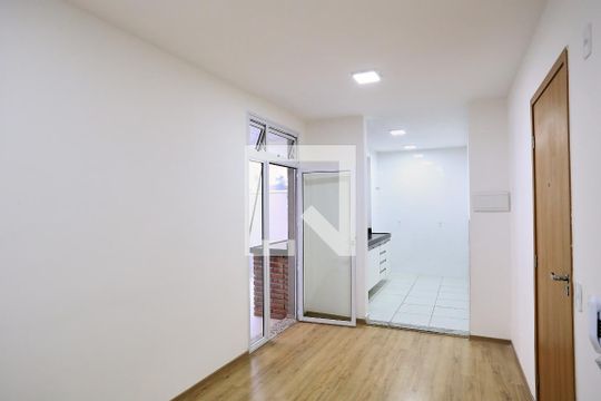 Apartamento para alugar com 2 quartos, 55m² em Lagoinha, Belo Horizonte