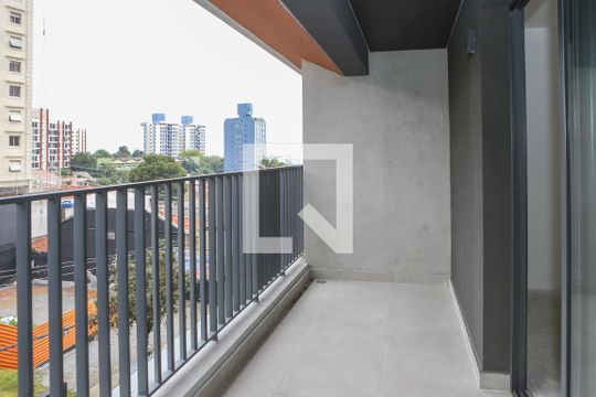 Sacada de apartamento à venda com 1 quarto, 30m² em Jardim Vera Cruz, São Paulo
