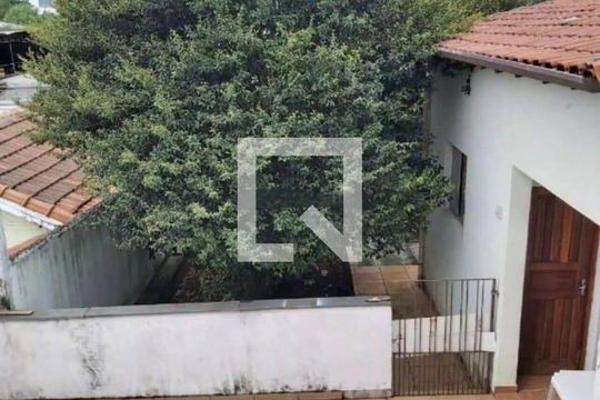Casa à venda com 3 quartos, 200m² em Vila Constança, São Paulo