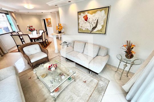 Sala de casa à venda com 4 quartos, 465m² em Jardim Franca, São Paulo