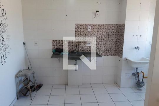 Apartamento à venda com 2 quartos, 46m² em Itaquera, São Paulo