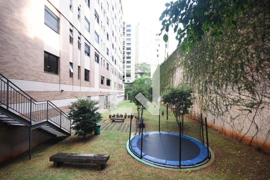 Playground de apartamento à venda com 3 quartos, 206m² em Jardim Panorama, São Paulo