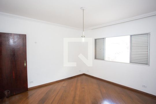 Quarto 1 de casa para alugar com 4 quartos, 210m² em Conceição, Diadema