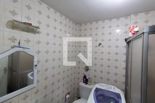 Banheiro de apartamento para alugar com 1 quarto, 41m² em Botafogo, Campinas