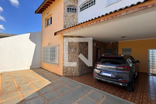 Garagem de casa à venda com 5 quartos, 320m² em Jardim Proenca I, Campinas