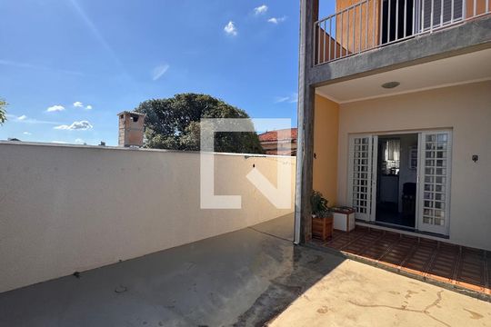 Quintal de casa à venda com 5 quartos, 320m² em Jardim Proenca I, Campinas
