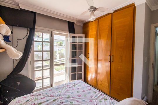 Quarto 2 de apartamento à venda com 4 quartos, 390m² em Alphaville, Santana de Parnaíba