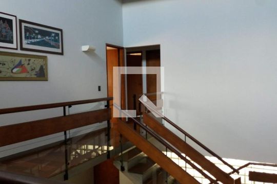Casa à venda com 4 quartos, 292m² em Jardim da Saúde, São Paulo