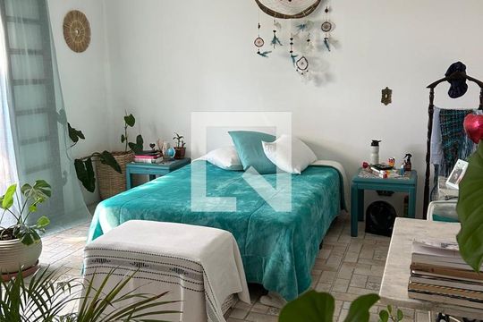 Quarto 1 de casa de condomínio para alugar com 4 quartos, 560m² em Alphaville, Santana de Parnaíba