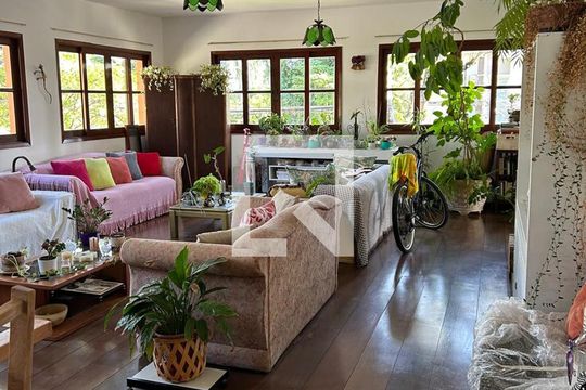 Casa de Condomínio à venda com 4 quartos, 560m² em Alphaville, Santana de Parnaíba