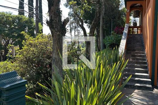 Área Externa de casa de condomínio à venda com 4 quartos, 560m² em Alphaville, Santana de Parnaíba