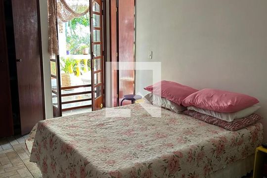 Quarto 2 de casa de condomínio para alugar com 4 quartos, 560m² em Alphaville, Santana de Parnaíba