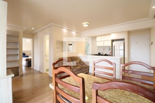 Sala de apartamento para alugar com 2 quartos, 75m² em Barra Funda, São Paulo