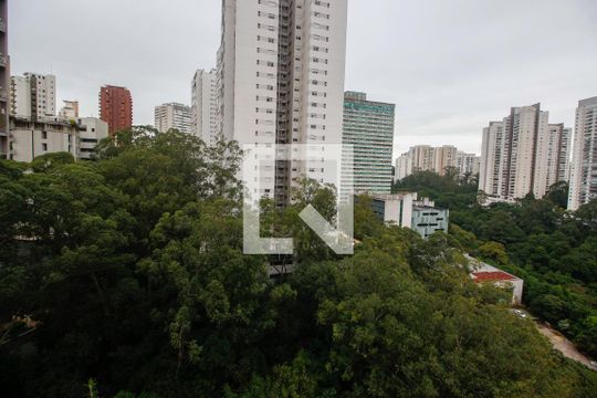 Vista da Suíte 1 de apartamento à venda com 4 quartos, 213m² em Vila Suzana, São Paulo