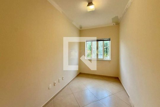 Casa à venda com 3 quartos, 202m² em Parque dos Resedás, Campinas
