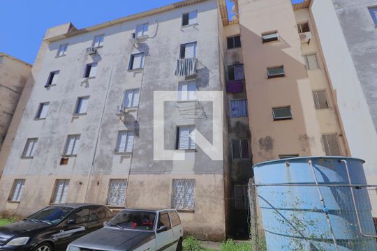 Fachada do bloco de apartamento para alugar com 2 quartos, 38m² em Rio Branco, Canoas