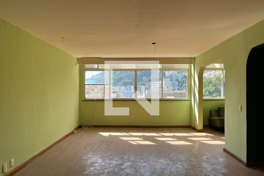 Sala de apartamento à venda com 2 quartos, 206m² em Ipanema, Rio de Janeiro