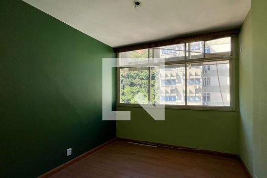 Quarto 1 de apartamento à venda com 2 quartos, 206m² em Ipanema, Rio de Janeiro