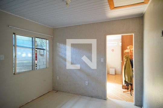 Quarto 2 de casa à venda com 2 quartos, 120m² em Bom Jesus, Porto Alegre