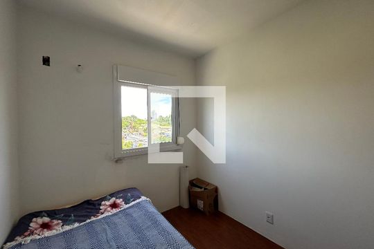 Quarto  de apartamento à venda com 2 quartos, 58m² em Rondônia, Novo Hamburgo