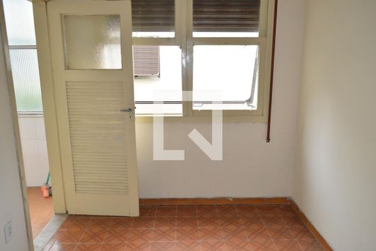 Quarto de Serviço de apartamento à venda com 3 quartos, 110m² em Vila Mariana, São Paulo