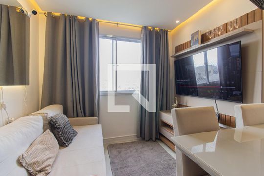 Apartamento à venda com 2 quartos, 32m² em Cambuci, São Paulo